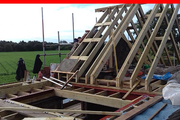 L E Pickles and Son Builders and Roofers York